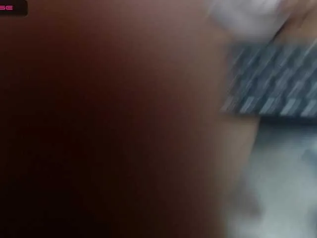 Live sex webcam photo for AgatharFox #248794396