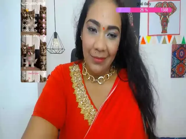 Live sex webcam photo for IndianMama #253148317