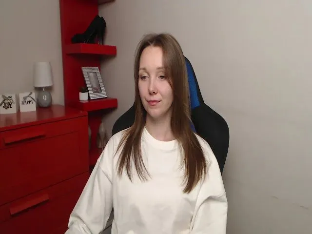 Live sex webcam photo for Little_ZOE #255891159