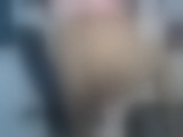 Live sex webcam photo for IndianMama #258640066