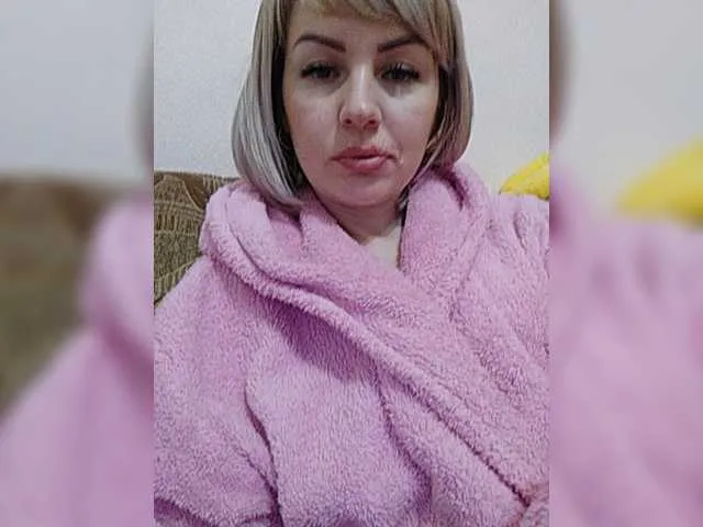 Live sex webcam photo for Anjela2011 #241392180