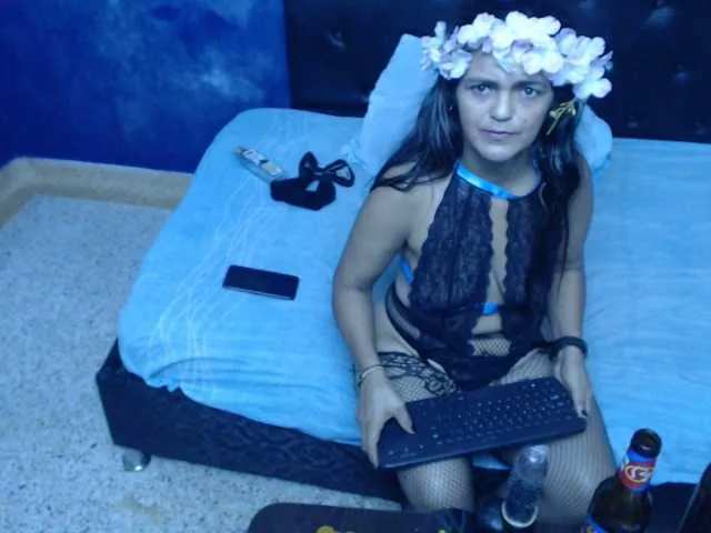 Live sex webcam photo for momlatin #241261142