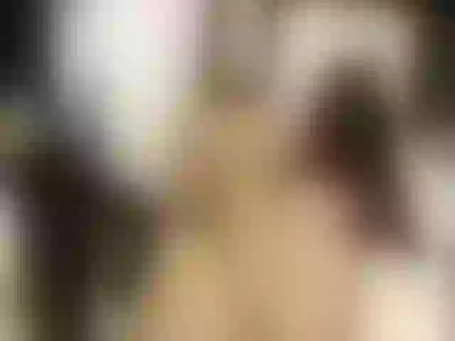 Live sex webcam photo for Chloe_Squirts #253329381
