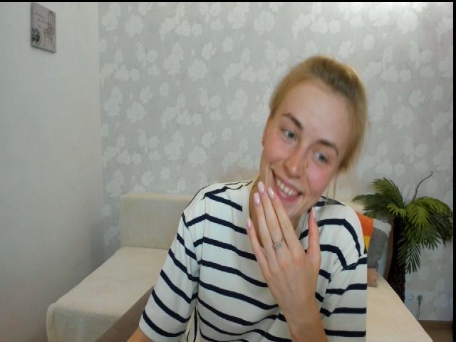 Live sex webcam photo for MissisRexa #253873713