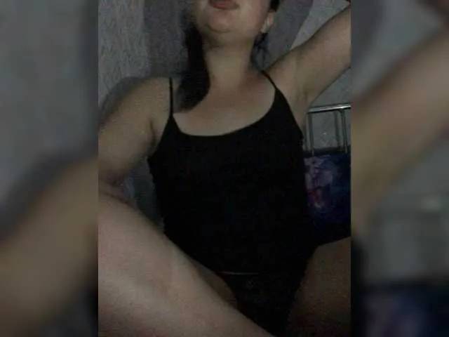 Live sex webcam photo for suchka-black- #250038476