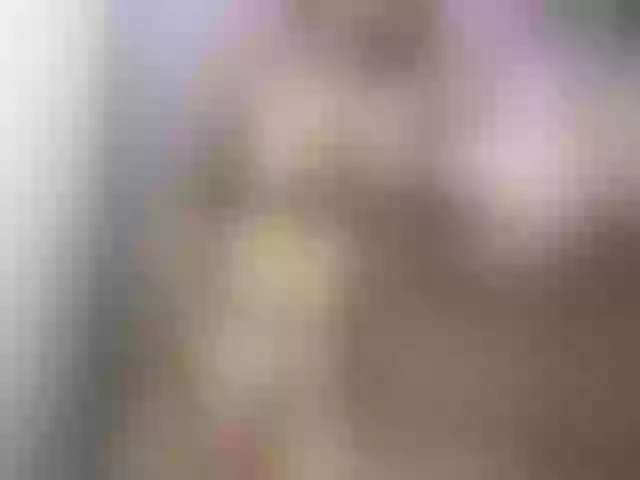 Live sex webcam photo for SmilingAlis #255614275
