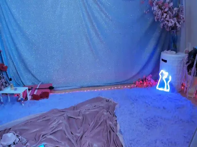 Live sex webcam photo for L1lkitty #260941605