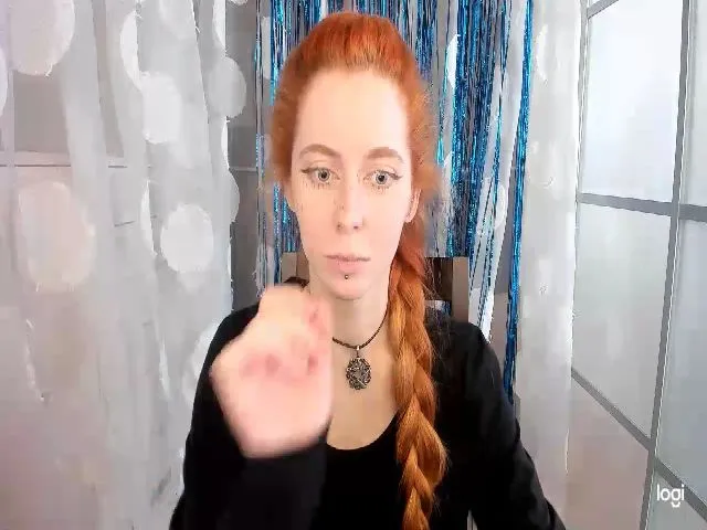 Live sex webcam photo for MelaniHewit #256794446