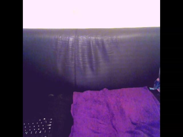 Live sex webcam photo for Sexygeny #253990463