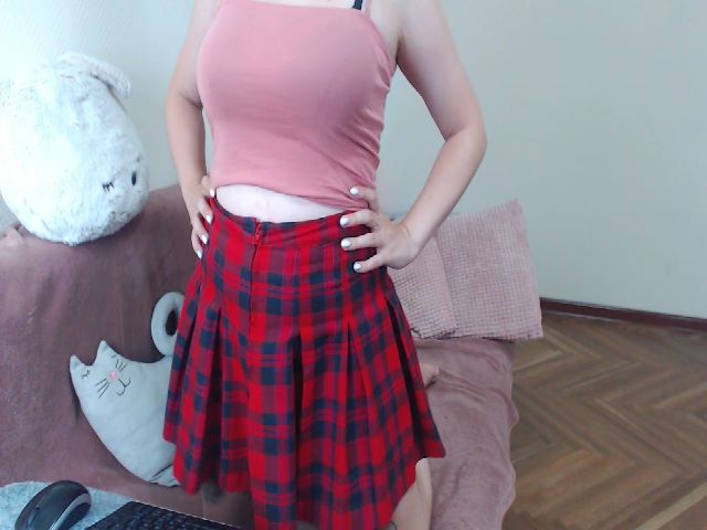 Live sex webcam photo for Lovely_hayley #258976754