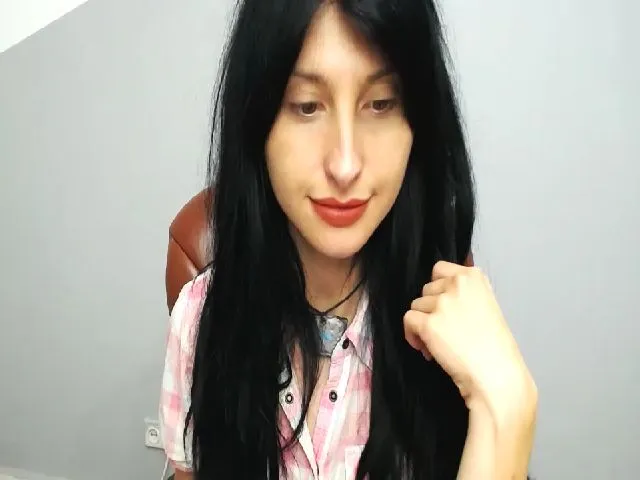 Live sex webcam photo for SnowSpacee #254628932