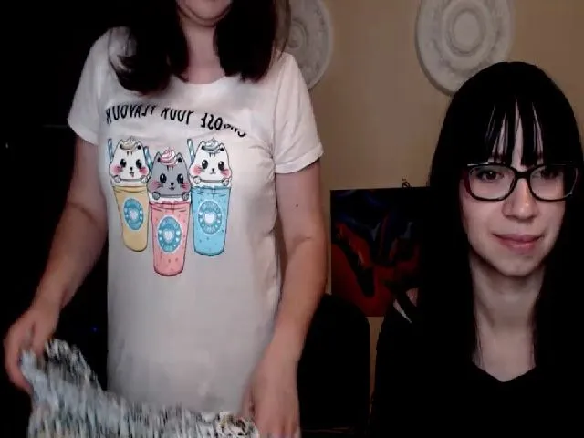 Live sex webcam photo for RizeKamishiro #252761838