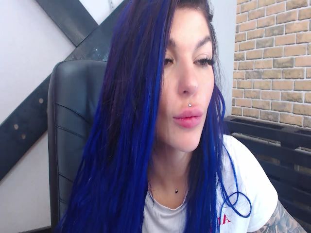 Live sex webcam photo for Lily_jay #259716411