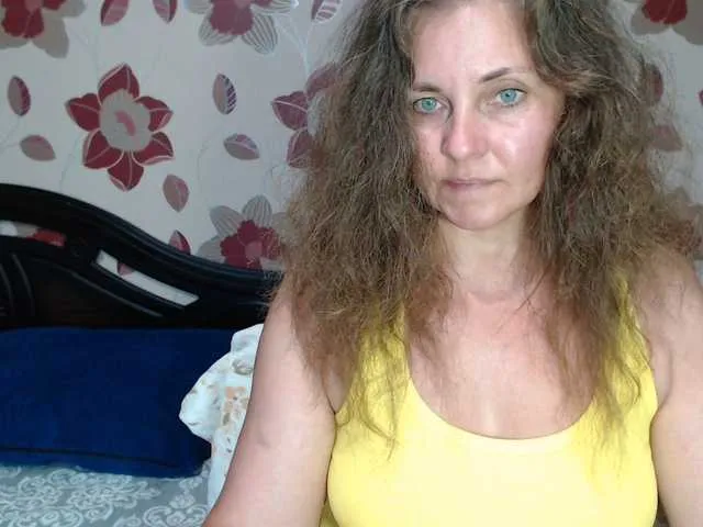 Live sex webcam photo for -Alyonushka- #248793924