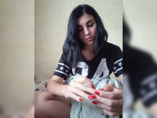 Live sex webcam photo for Polly40 #261336642