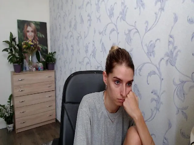 Live sex webcam photo for Springibabby #259195323