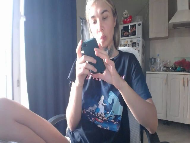 Live sex webcam photo for Angie_Wild #252873641