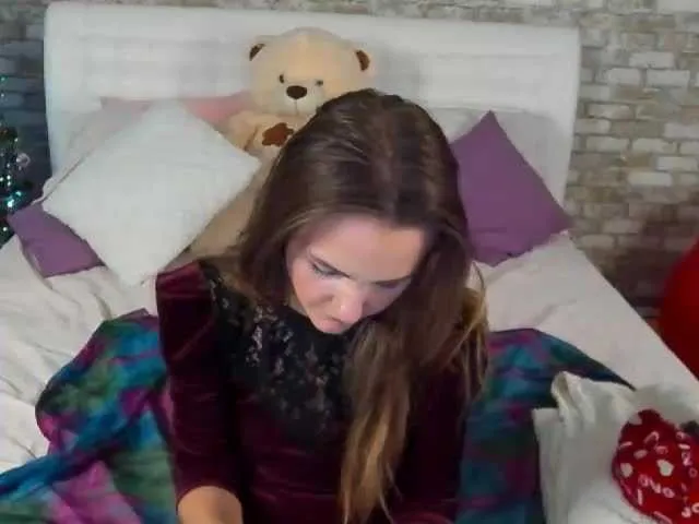 Live sex webcam photo for VeronikaNew #240946024