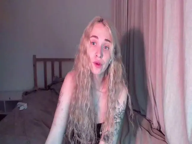 Live sex webcam photo for Uvirtualfrnd #252635046