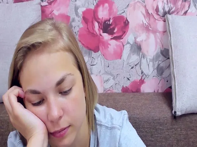 Live sex webcam photo for TataArdent #253659940