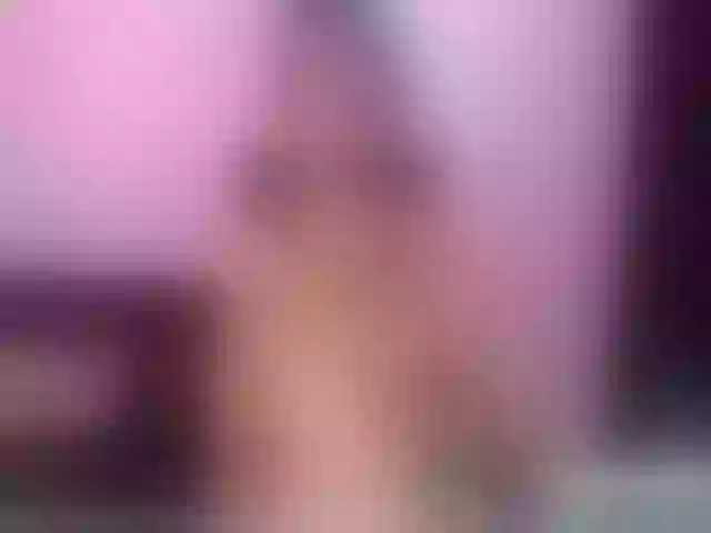 Live sex webcam photo for MaiiAngel #263392845