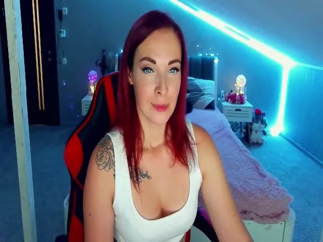 Live sex webcam photo for Red_Catty #261260579