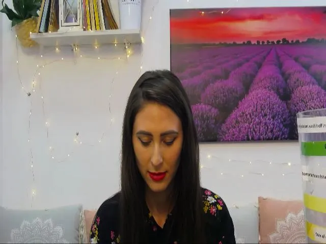 Live sex webcam photo for MaraW #256360062