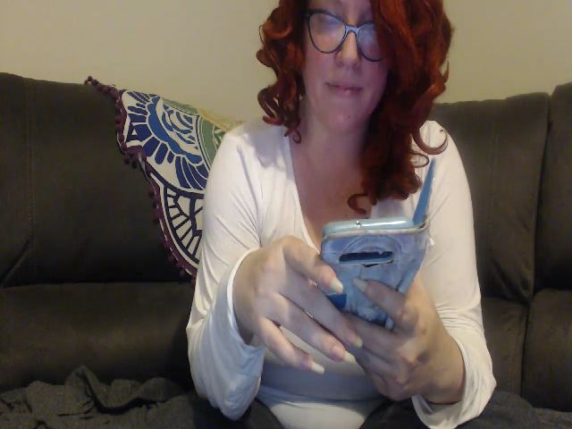 Live sex webcam photo for SmexyGigi #264874663