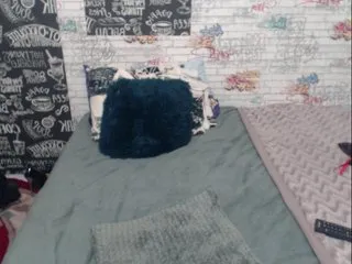 Live sex webcam photo for moniqdiamond #240816021