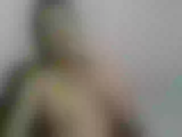 Live sex webcam photo for ElianaKin #260312178