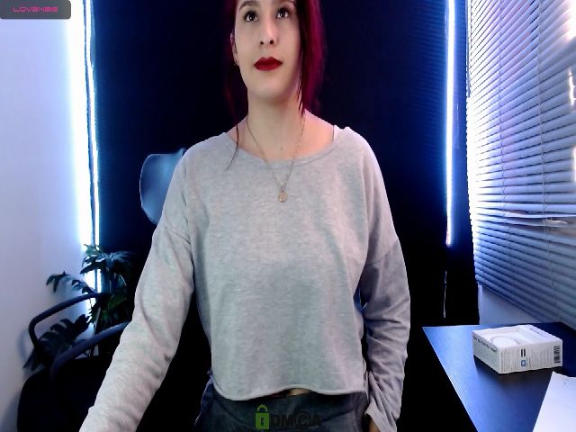 Live sex webcam photo for victoria_lee2 #263742374