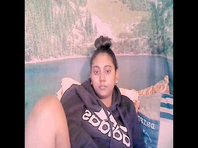 Live sex webcam photo for indianruby99 #259098751