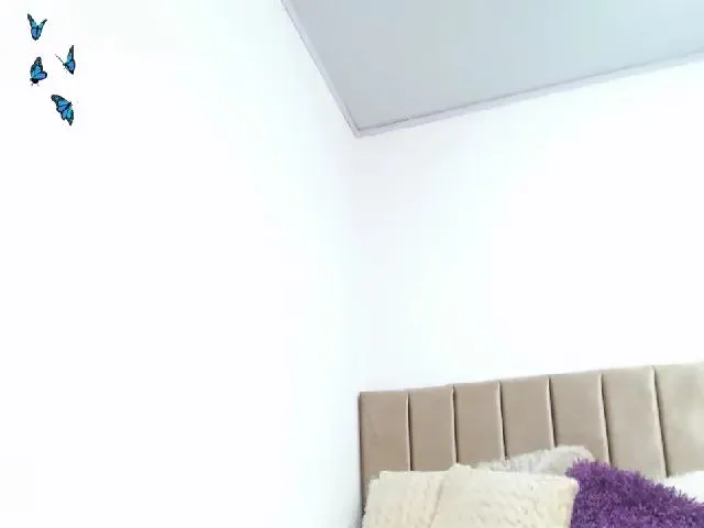 Live sex webcam photo for Laura_connor #260916251