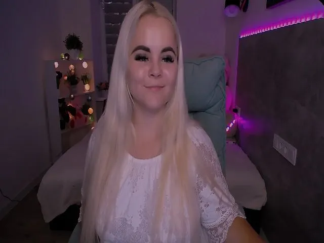 Live sex webcam photo for Jenni__fer #261613367