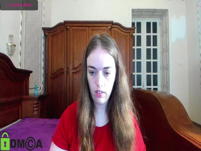 Live sex webcam photo for Fi_Lena #264768609