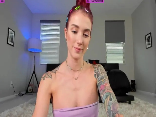 Live sex webcam photo for KasaraWood #260373466