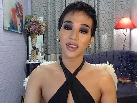 Live sex webcam photo for SelenaChacha #252055445