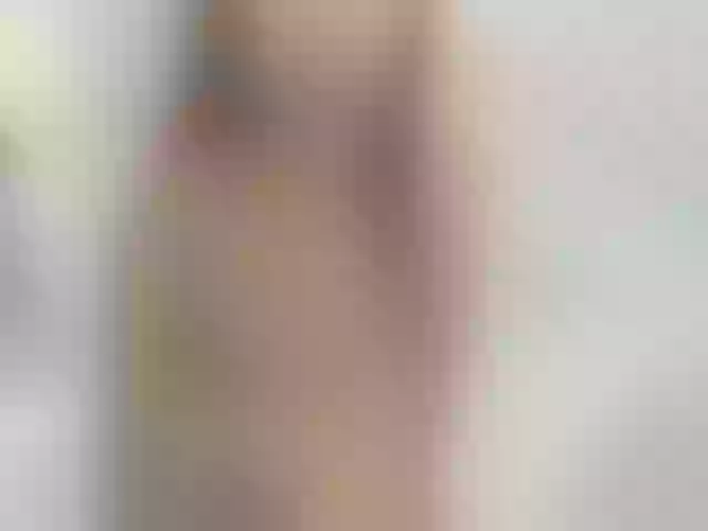 Live sex webcam photo for Candy_teen_ #255539412