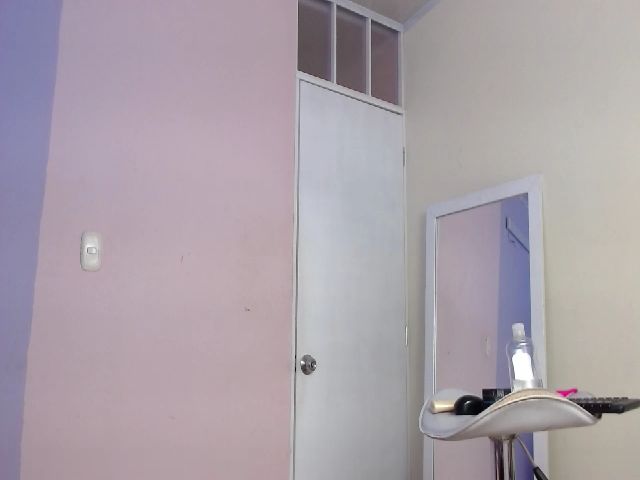 Live sex webcam photo for Martina_ferer #252971902