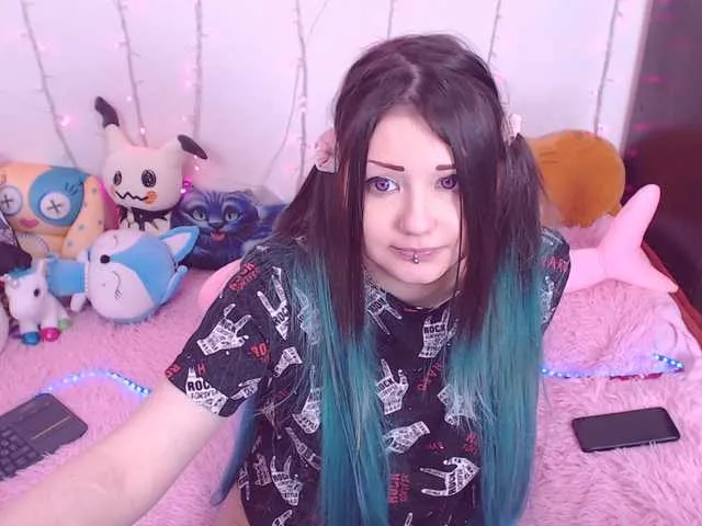 Live sex webcam photo for LittleKitsune #241115337