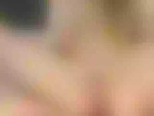 Live sex webcam photo for juliesquirts #241415605