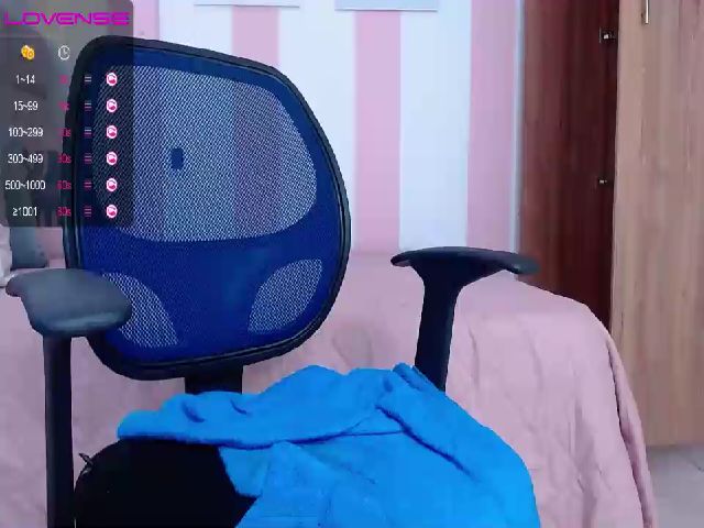 Live sex webcam photo for Gia_Mancini #253784480