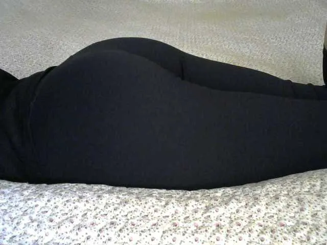 Live sex webcam photo for liZAAAZ #245274836