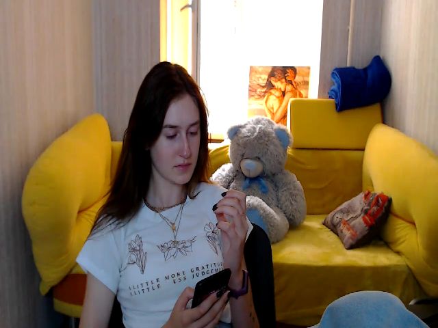 Live sex webcam photo for Honey_dream #261307074