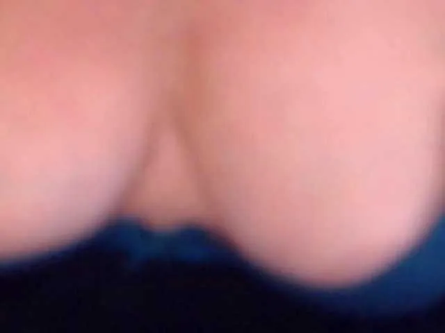 Live sex webcam photo for AlanaRichards #241184288