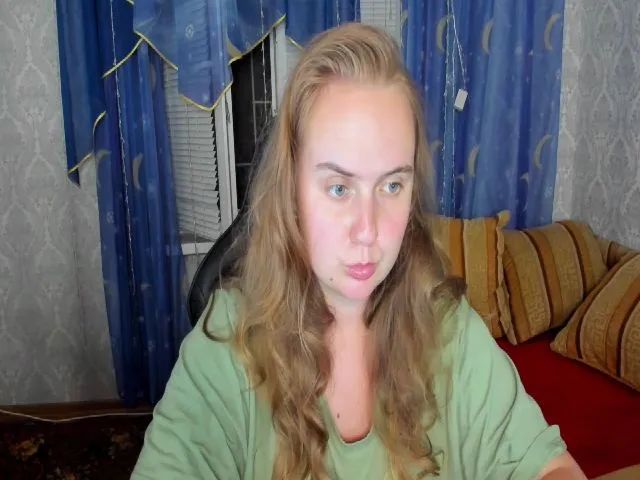 Live sex webcam photo for MaryKent #256380205