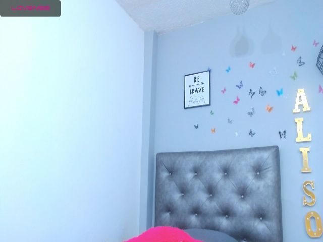 Live sex webcam photo for Alison_hottie #253829915