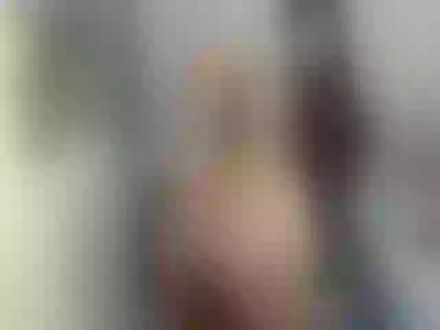 Live sex webcam photo for CarolinaDoll #258539739