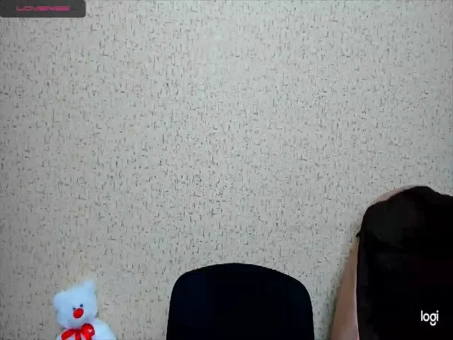 Live sex webcam photo for lilydavra #260966116