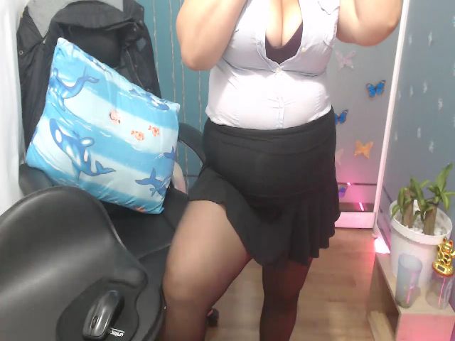 Live sex webcam photo for Anahi_moore #261730173
